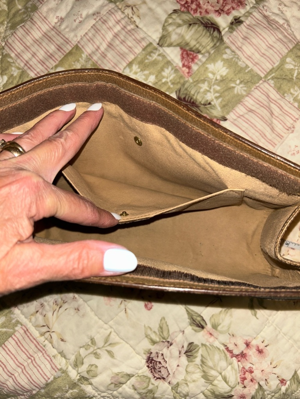 Gucci Beige and Brown Monogram Clutch - Picture 7 of 16